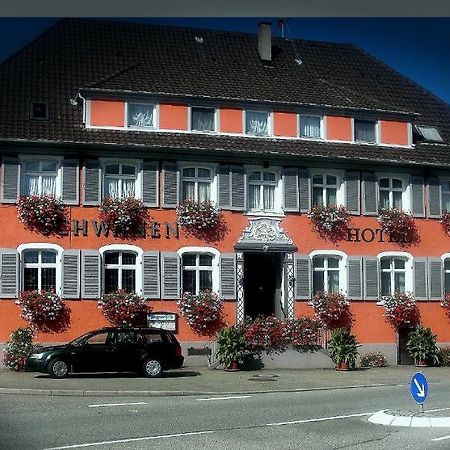 Hotel & Restaurant Zum Schwanen Neuried  エクステリア 写真